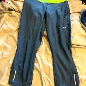 Nike leggings
